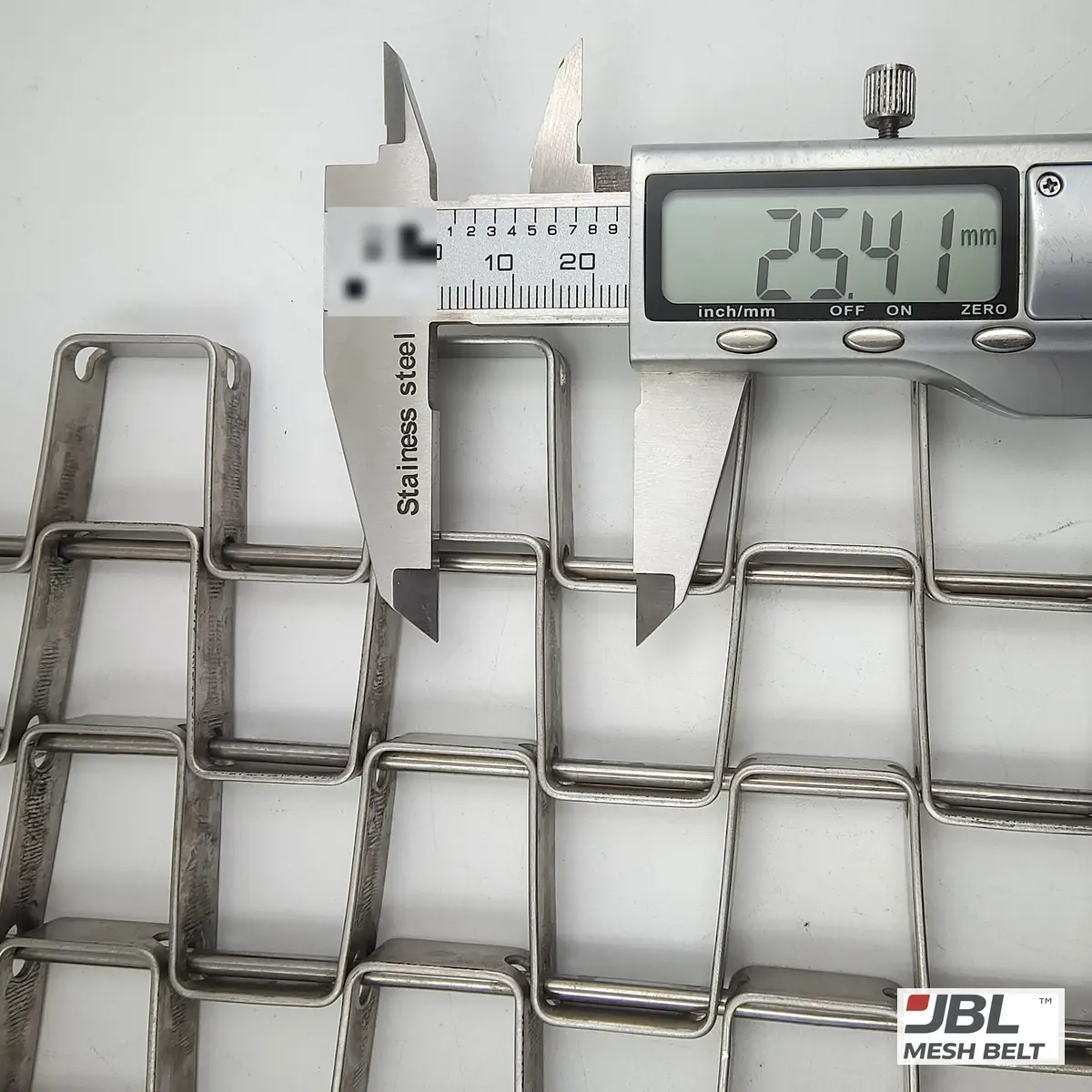Pitch on the sample: 25.41 mm
