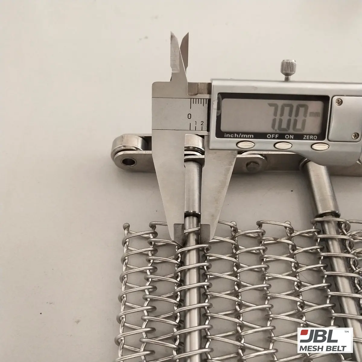 Rod on the sample: 7.00 mm