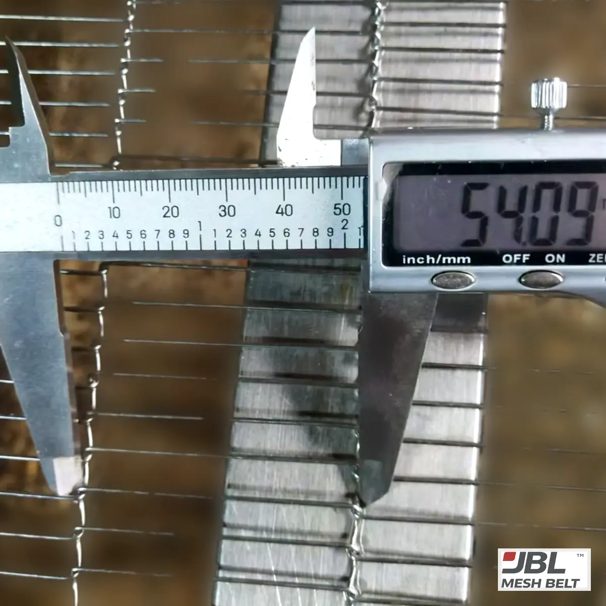 Space measured: 54.09 mm