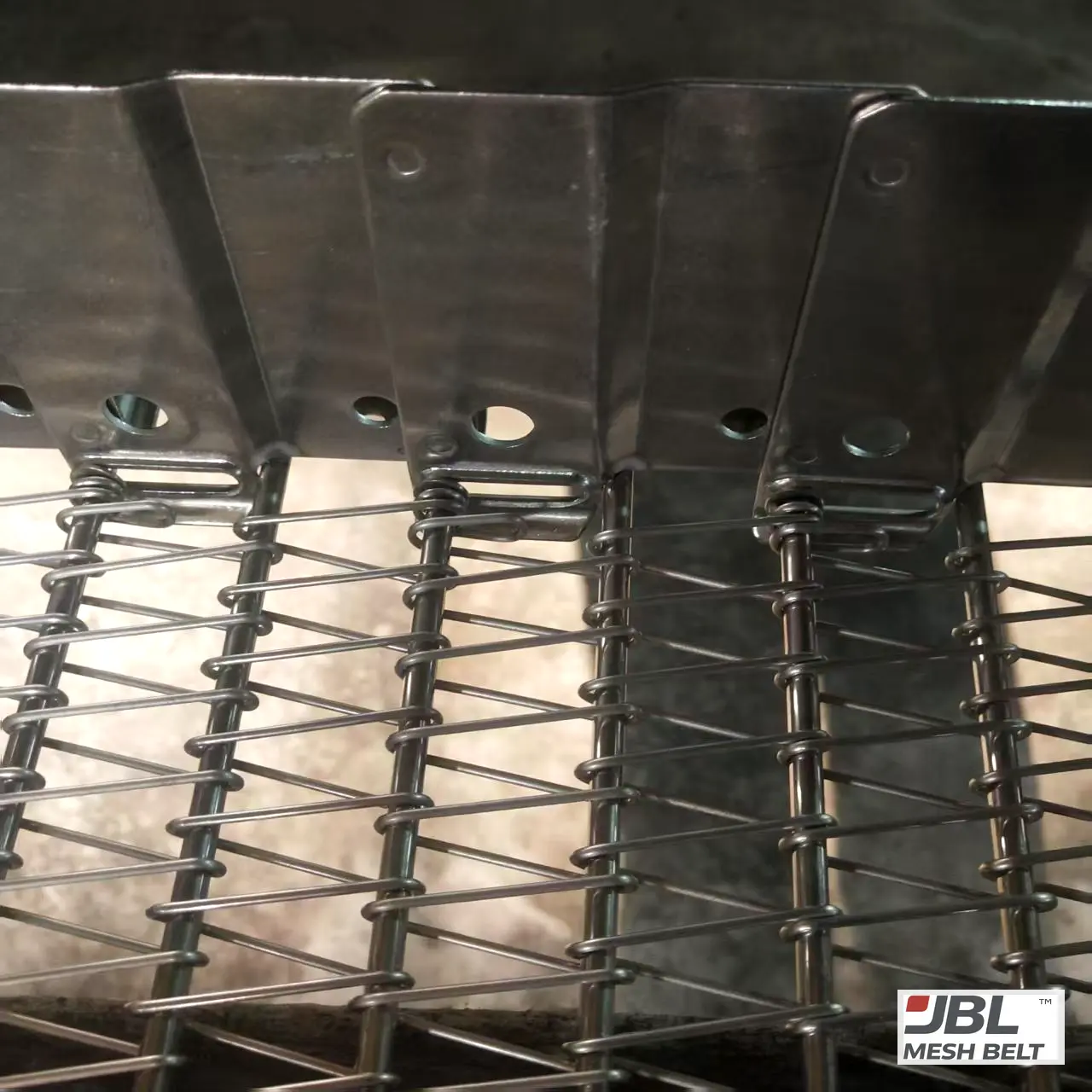 Side plates and holes