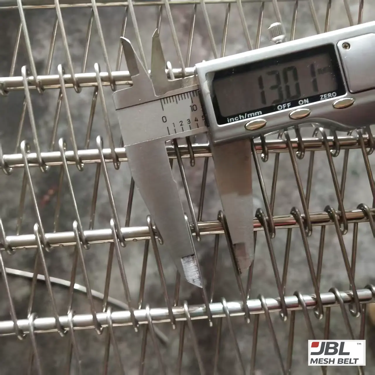 Mesh measured: 13.01 mm