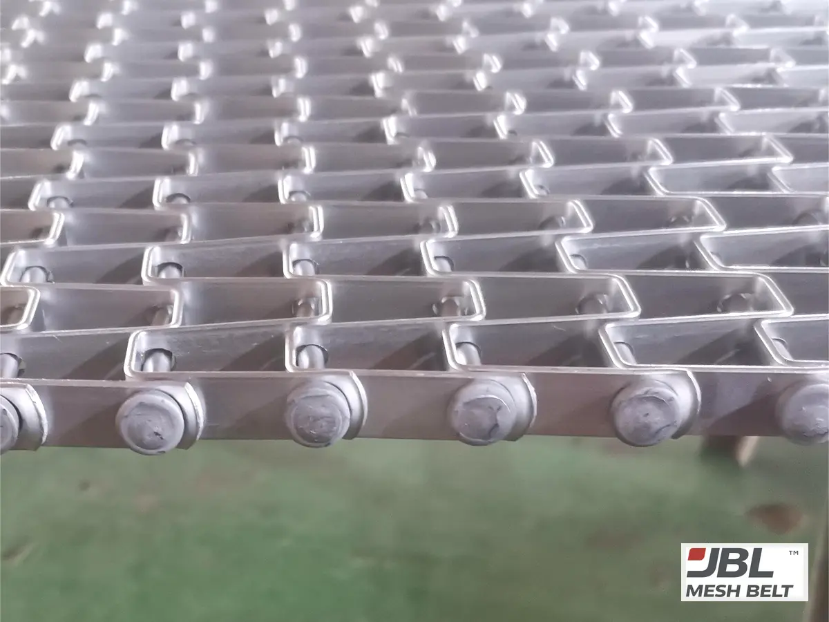 Washer-welded edge, close up