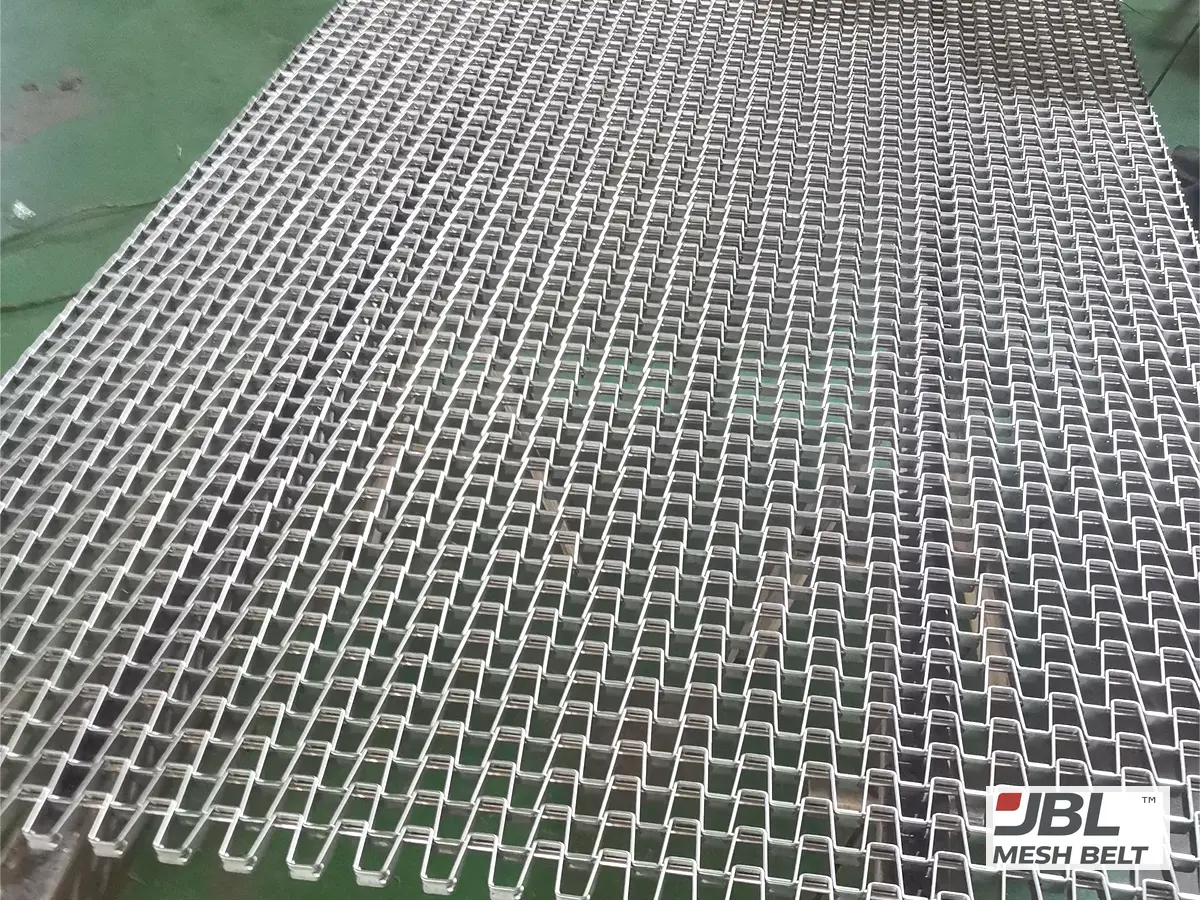 1016 mm belt laid out before packing