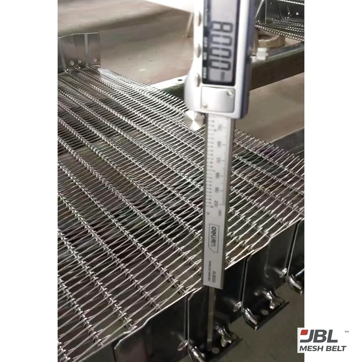 Side plate height check on an 80 mm plate