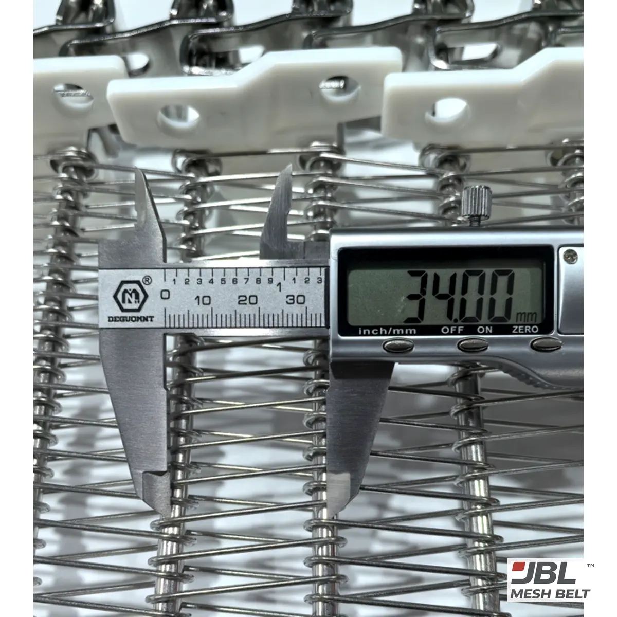 Side-driven belt: rod pitch 34 mm